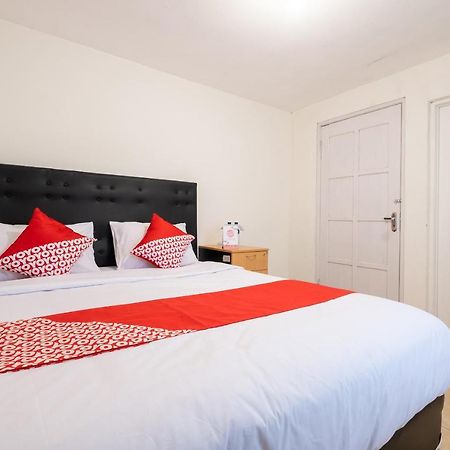 Oyo 2173 Bnv House Babarsari Otel Maguwo Dış mekan fotoğraf