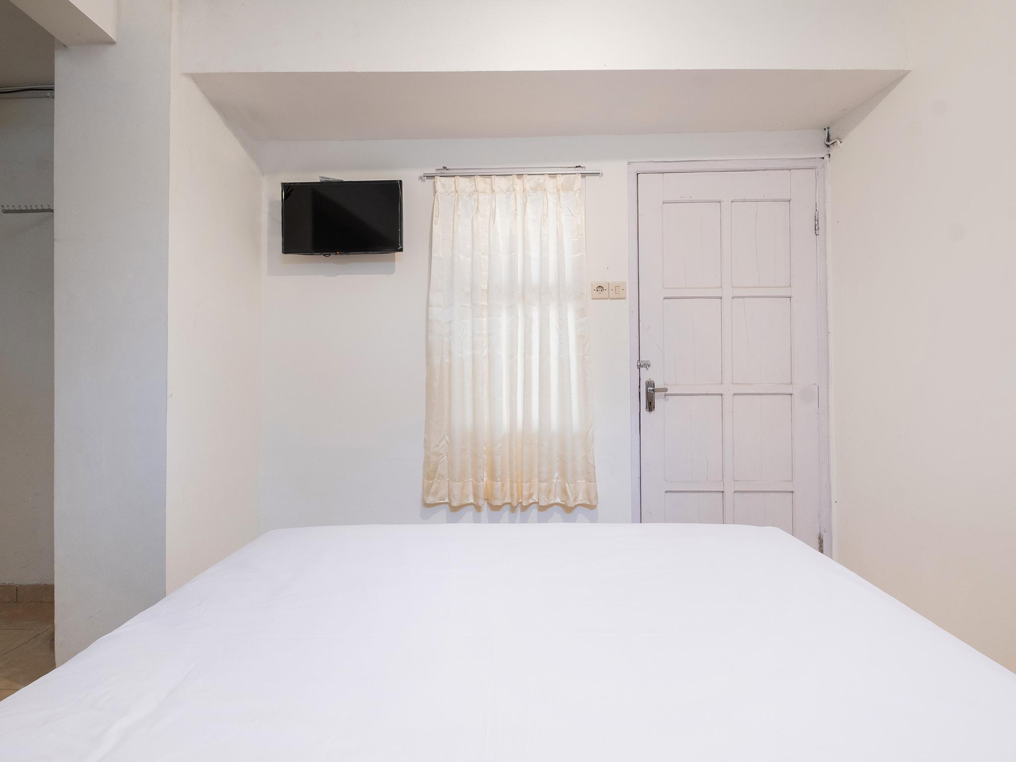Oyo 2173 Bnv House Babarsari Otel Maguwo Dış mekan fotoğraf