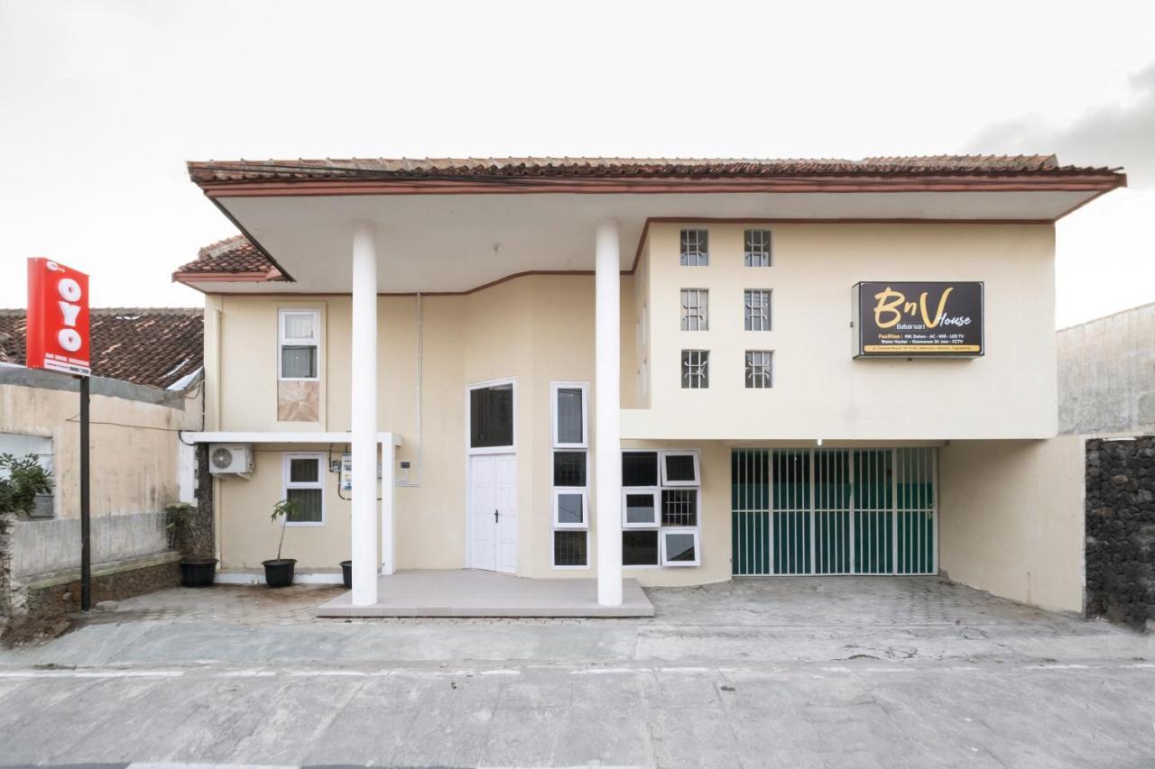 Oyo 2173 Bnv House Babarsari Otel Maguwo Dış mekan fotoğraf